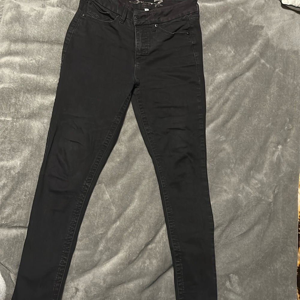 black jeans